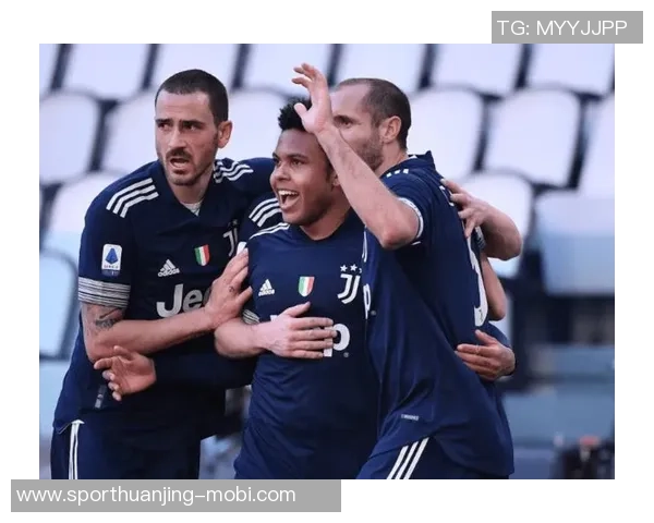 尤文图斯官方宣布禁止3名种族歧视麦肯尼的帕尔马球迷观赛